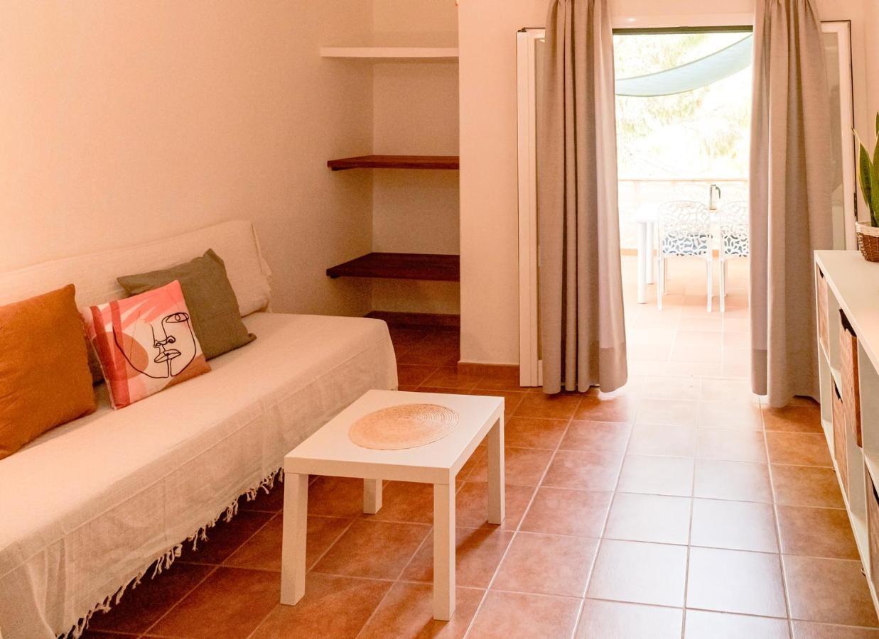 Apartamentos El Pino - Formentera Break Es Calo  Exterior foto